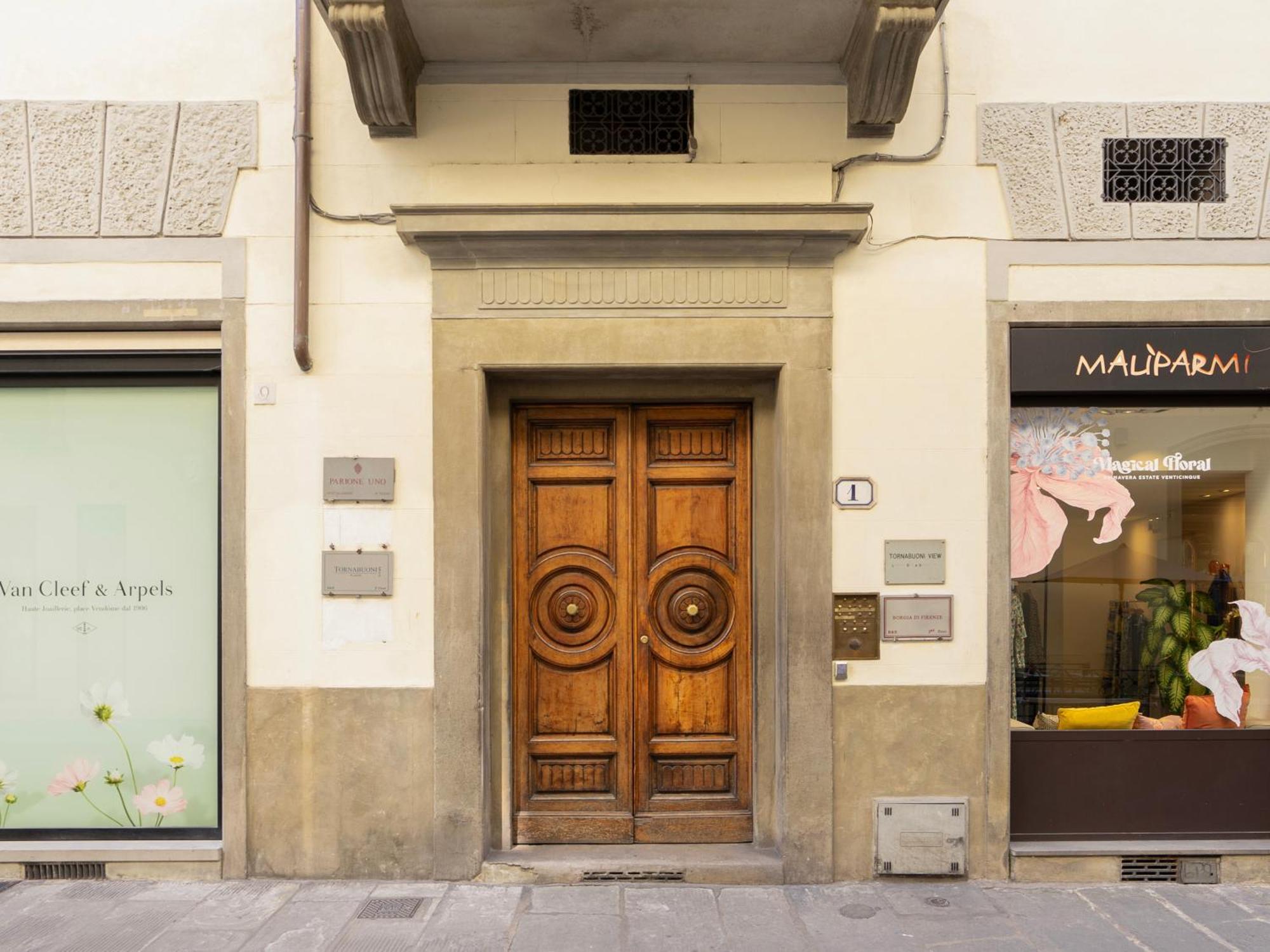 Giglio & Viola Borgia Apartment Florenţa Exterior foto